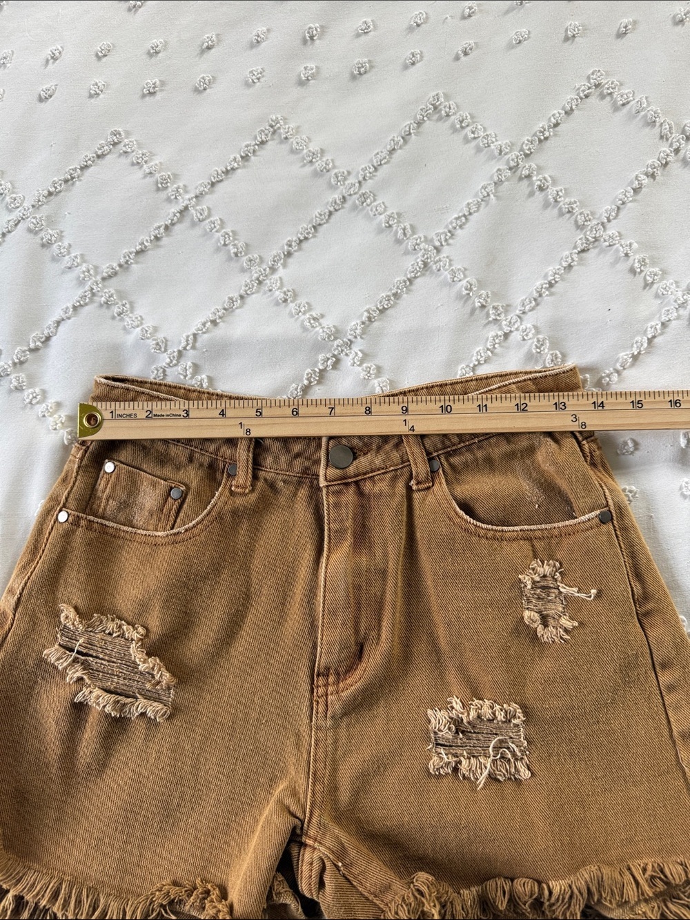 Mustard Seed “mustard” Distressed Frayed Hem Women's Shorts Size Medium - Picture 4 of 5
